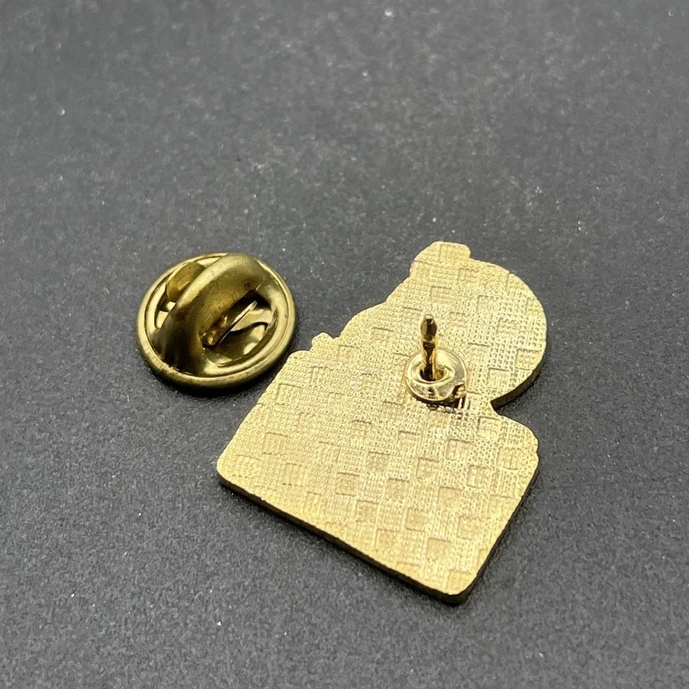 Catalina‎ Island California Pelican Lapel Hat Pin